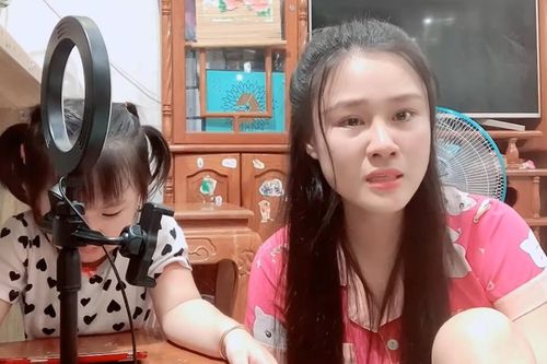 Bị đòi đốt nhà, đón đường, vợ hai ca sĩ Vân Quang Long cầu xin dân mạng buông tha để nuôi con