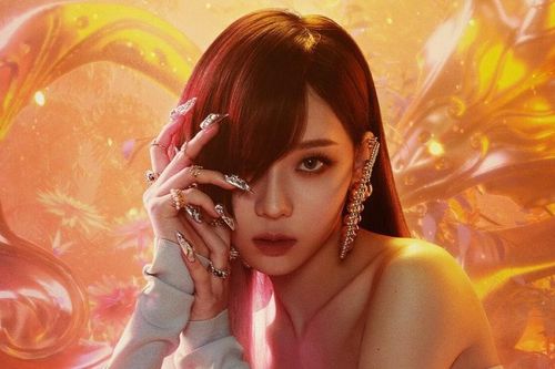 Netizen Hàn 'há hốc mồm' trước vòng eo siêu nhỏ của Winter (aespa): Quả nhiên là idol K-Pop!