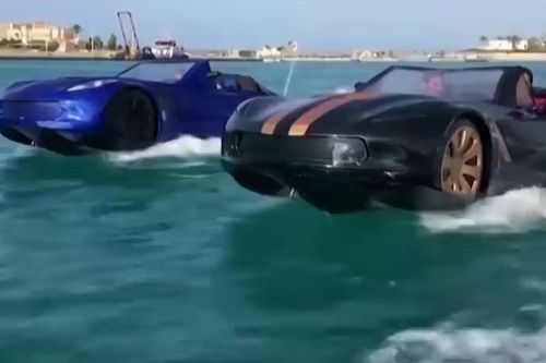 Trải nghiệm xe hơi lướt sóng ở Ai Cập