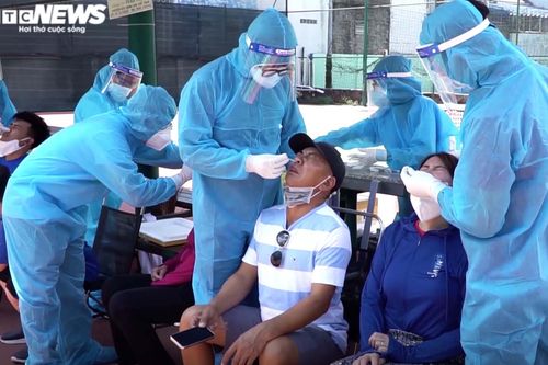TP.HCM: Quận, huyện nhiều ca COVID-19 lấy 2,5 triệu mẫu xét nghiệm trong 5 ngày