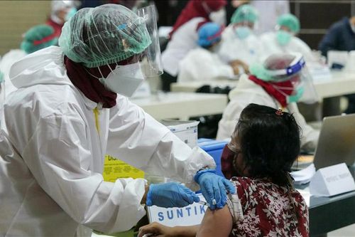 Indonesia ngăn chặn làn sóng dịch Covid-19: Nỗ lực ứng phó thách thức