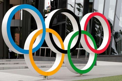 Cần cách ly cả đoàn thể thao có thành viên nhiễm Covid-19 ở Olympic