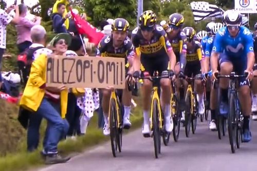 Hành động gây tai nạn liên hoàn ở Tour de France