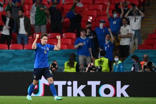 'Hổ phụ sinh hổ tử' ở tuyển Italia