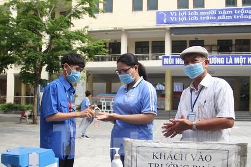 Đà Nẵng xét nghiệm cho hơn 16.000 người tham gia kì thi tốt nghiệp THPT