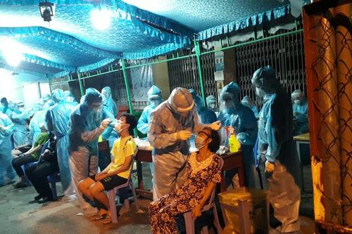 TP Hồ Chí Minh: Chợ đầu mối Hóc Môn tạm dừng hoạt động tập kết giao hàng trực tiếp
