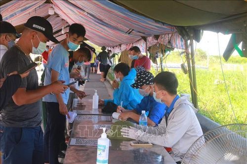 Các địa phương tăng cường các biện pháp chống dịch COVID-19