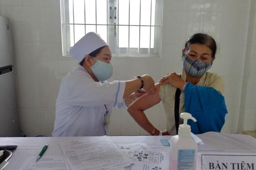 Lâm Đồng đã có 14.684 người tiêm vắc xin Covid-19 đợt 2