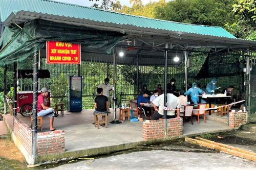Trong 3 ngày, Chốt số 1 xét nghiệm nhanh SARS-CoV-2 cho 683 trường hợp