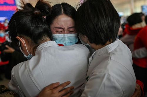 Đầu óc nhiều người bất ổn kể từ khi giãn cách xã hội