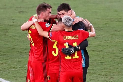 'Những ông già' tuyển Bỉ khiến Ronaldo bất lực