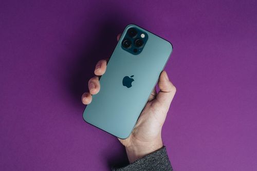 Vì sao bạn phải mua ốp lưng để che đi vẻ đẹp của iPhone?