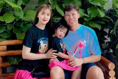 Hải Quế, Tấn Trường khoe ảnh vợ con trong ngày Gia đình Việt Nam