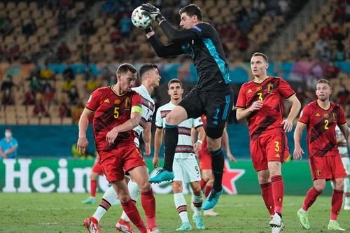 Bỉ vào tứ kết EURO 2021: Sừng sững bức tường thành