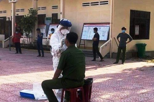 Quảng Ngãi: Thêm 19 ca COVID-19, phát hiện qua test nhanh