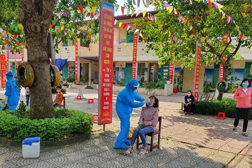 Bắc Giang chuyển trạng thái phòng, chống dịch ở ba huyện