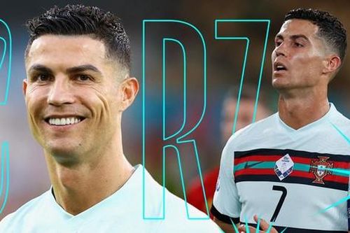 Vì sao Cristiano Ronaldo thay áo dài tay thành ngắn tay vào giữa 2 hiệp trong trận với Bỉ?