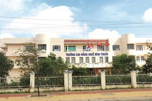 Bình Thuận lập thêm nhiều cơ sở cách ly tập trung