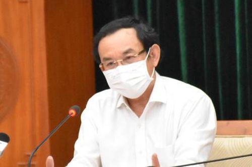Bí thư TPHCM yêu cầu đánh giá lại biện pháp chống dịch đang thực hiện