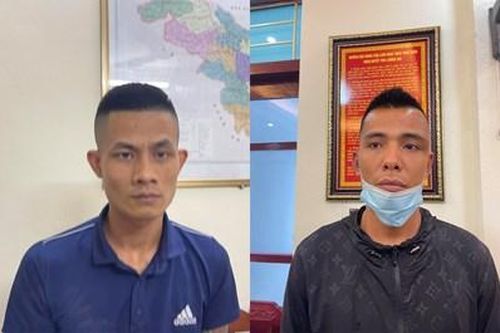 Bắt 2 đối tượng ma túy mang theo súng quân dụng