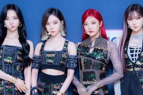 aespa khoe mặt mộc còn xinh hơn trang điểm: Do nhan sắc đỉnh cao hay stylist quá tệ?