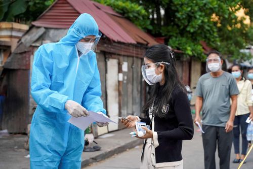 Bộ Y tế Campuchia: Người vừa khỏi Covid-19 chưa cần tiêm vaccine vội