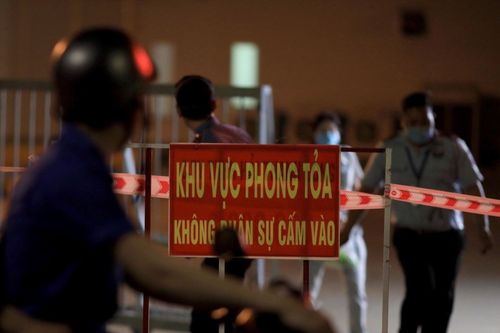 Phong tỏa nhà máy 4.000 công nhân ở khu công nghệ cao TP.HCM