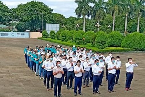 Viettel Gia Lai tổ chức Chương trình 'Dâng hoa mộ liệt sĩ'