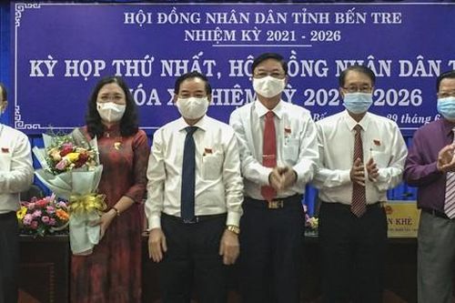 Bà Hồ Thị Hoàng Yến giữ chức Chủ tịch HĐND tỉnh Bến Tre