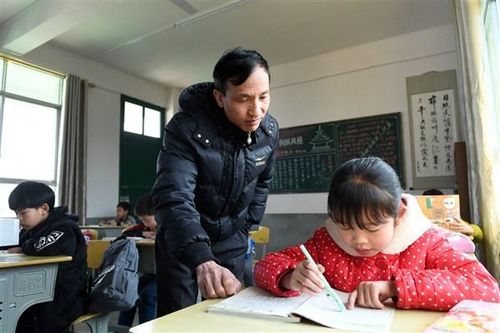 Những áp lực vô hình của phụ huynh Trung Quốc