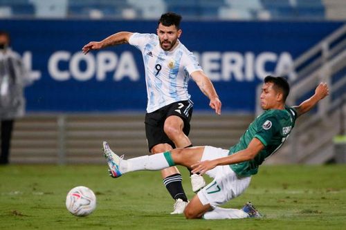 Messi lập siêu kỷ lục trong trận thắng đậm Bolivia