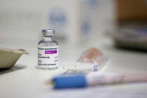 Hỗn hợp vắc xin AstraZeneca / Pfizer tăng khả năng miễn dịch