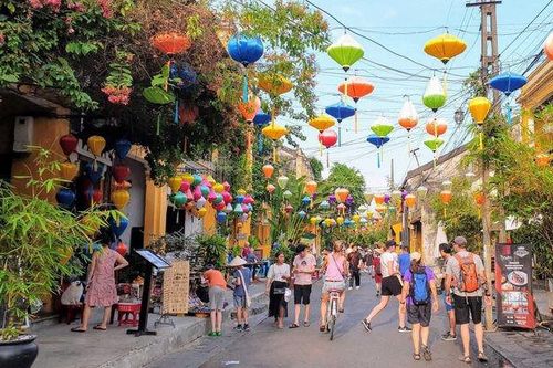 Hội An lọt top 10 điểm đến rẻ nhất thế giới