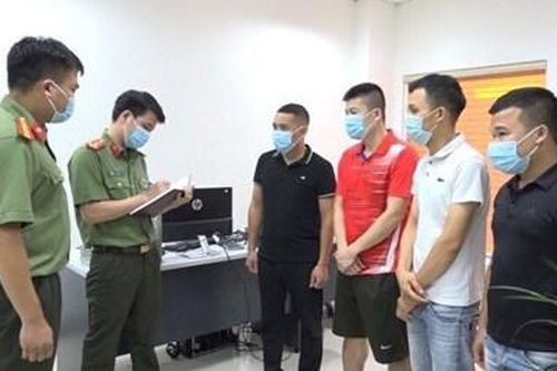 Công an Hải Dương triệt phá 2 đường dây cá độ bóng đá hàng chục tỉ đồng