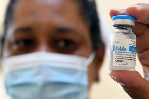 Cuba tự hào về 'chiến sĩ vaccine' bảo vệ tổ quốc trước COVID-19