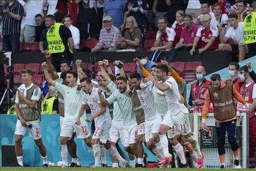 EURO 2020: Tây Ban Nha vượt qua Croatia trong 'cơn mưa bàn thắng'