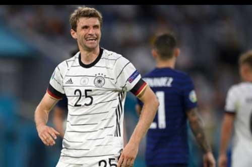 Thomas Mueller, chứng nhân của cuộc chuyển giao