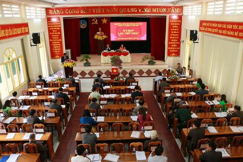 Kỳ họp thứ nhất HĐND huyện Bảo Lâm khóa VI