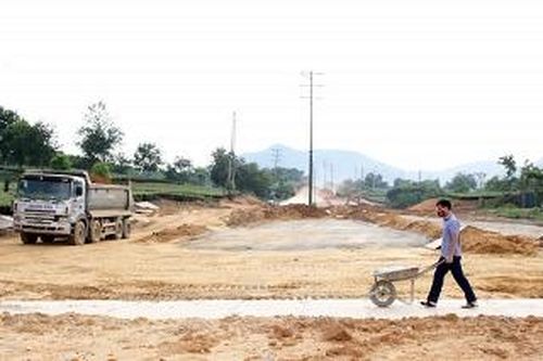 Hơn 155 tỷ đồng xây dựng đường liên huyện Thanh Sơn - Thanh Thủy