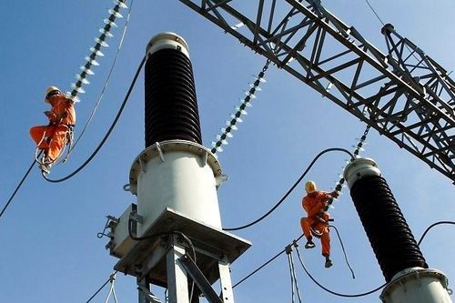 EVN mua hàng tỷ kWh điện từ Lào