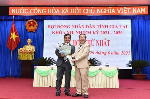 Ông Hồ Văn Niên được bầu làm chủ tịch HĐND tỉnh Gia Lai