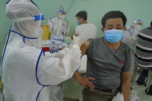 Chiến dịch tiêm vắc-xin phòng COVID-19 tại TP.HCM đã thành công