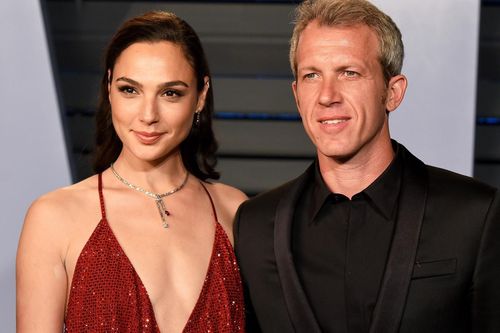 Gal Gadot sinh con thứ ba