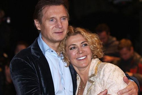 Liam Neeson từng từ chối vai 'James Bond' để cưới vợ