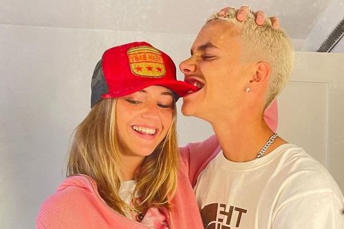 Romeo Beckham và tình yêu với bạn gái người mẫu