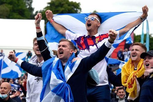 Gần 2.000 ca mắc Covid-19 ở Scotland vì trận đấu Euro