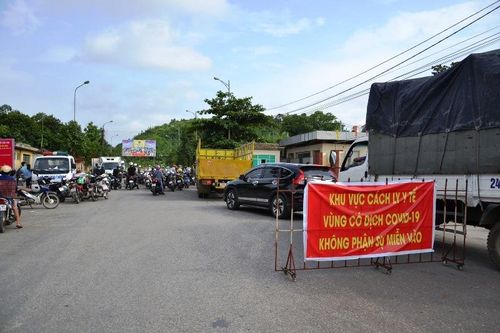 Lào Cai giữ vững giao thương và sản xuất trong dịch Covid-19