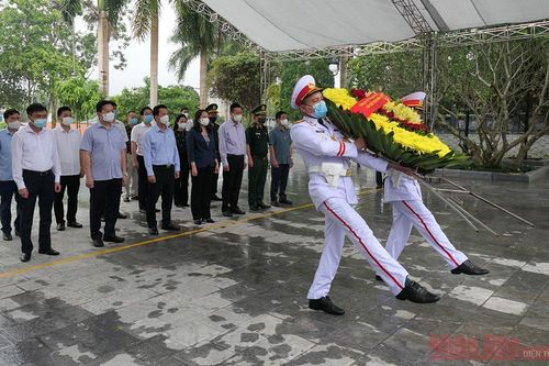 Phó Chủ tịch nước Võ Thị Ánh Xuân làm việc tại Hà Giang