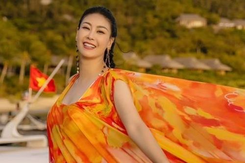 Nhan sắc đáng ngưỡng mộ của Hoa hậu Hà Kiều Anh