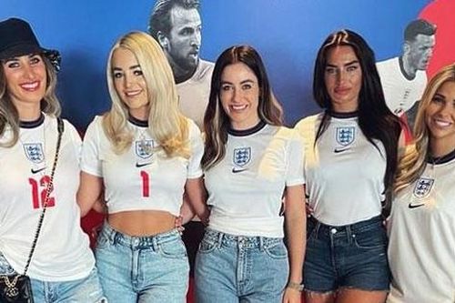 Đội tuyển Anh được trao thưởng 'cực độc' sau chiến thắng 2-0 trước Đức